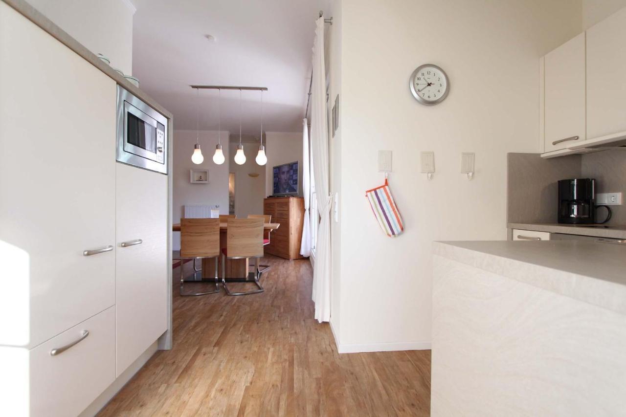 Haus Schaper Whg 4 Og Appartement Kellenhusen Buitenkant foto